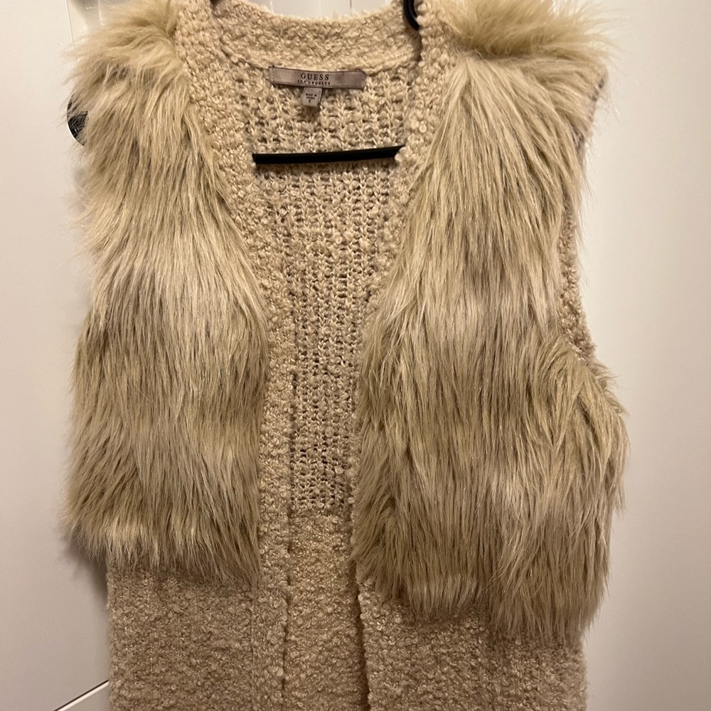 Sleeveless Cardigan with Faux Fur
